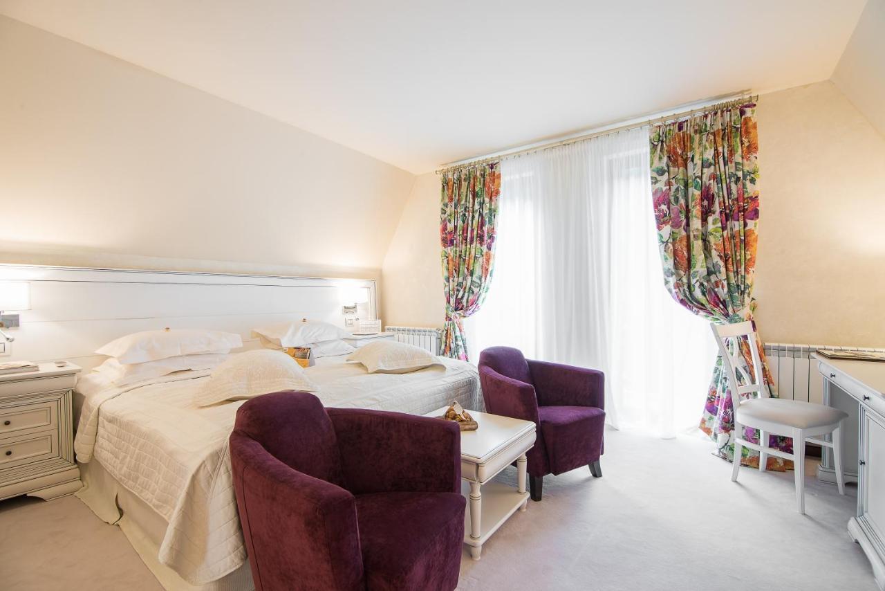 Ioana Boutique Hotel Синая Екстериор снимка