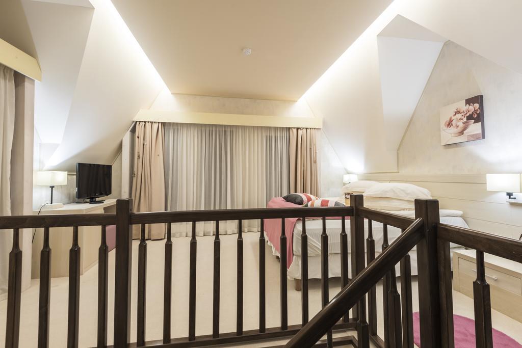Ioana Boutique Hotel Синая Екстериор снимка