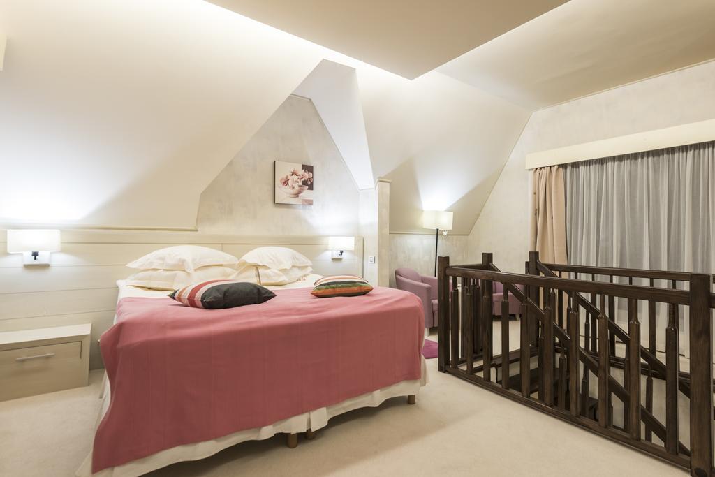 Ioana Boutique Hotel Синая Екстериор снимка