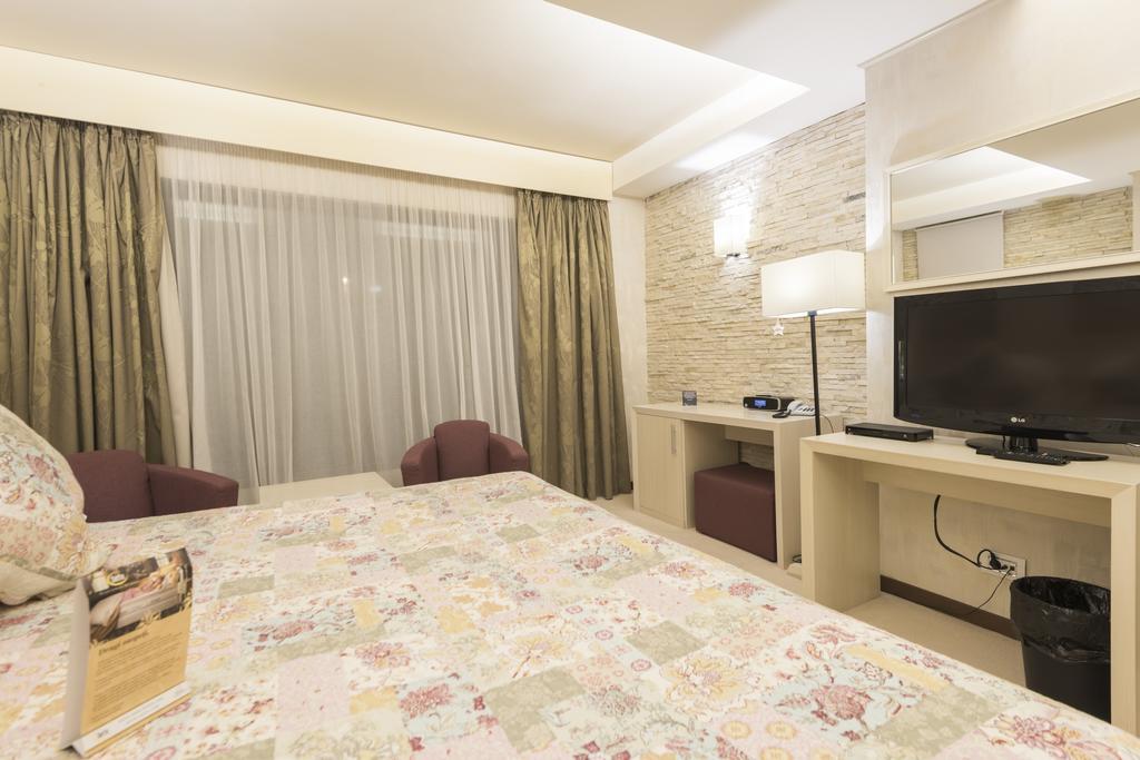Ioana Boutique Hotel Синая Екстериор снимка