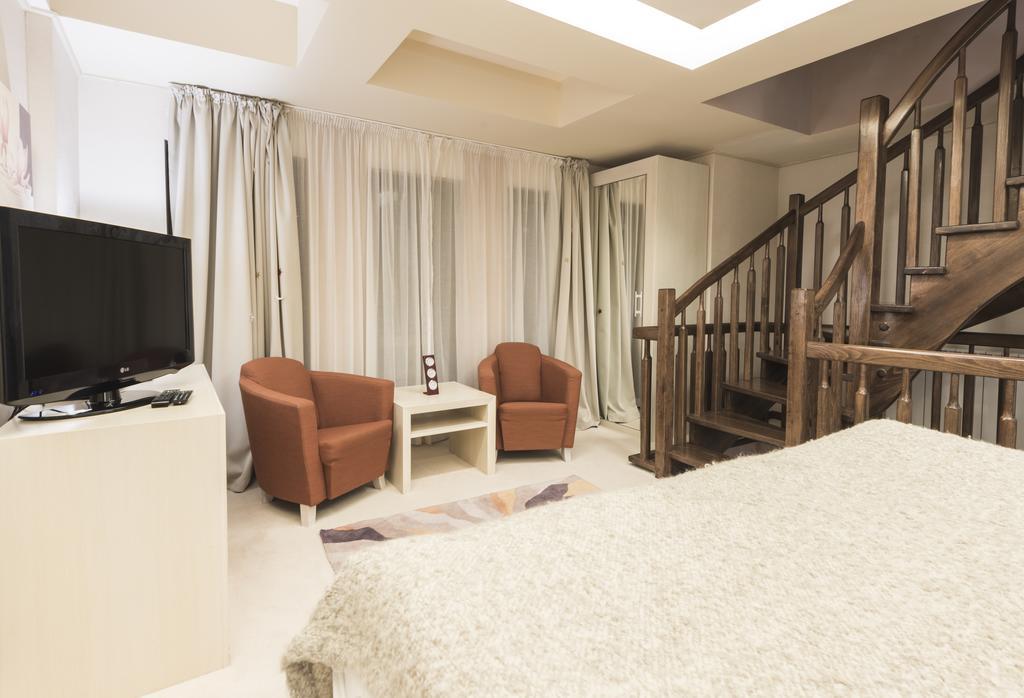 Ioana Boutique Hotel Синая Екстериор снимка